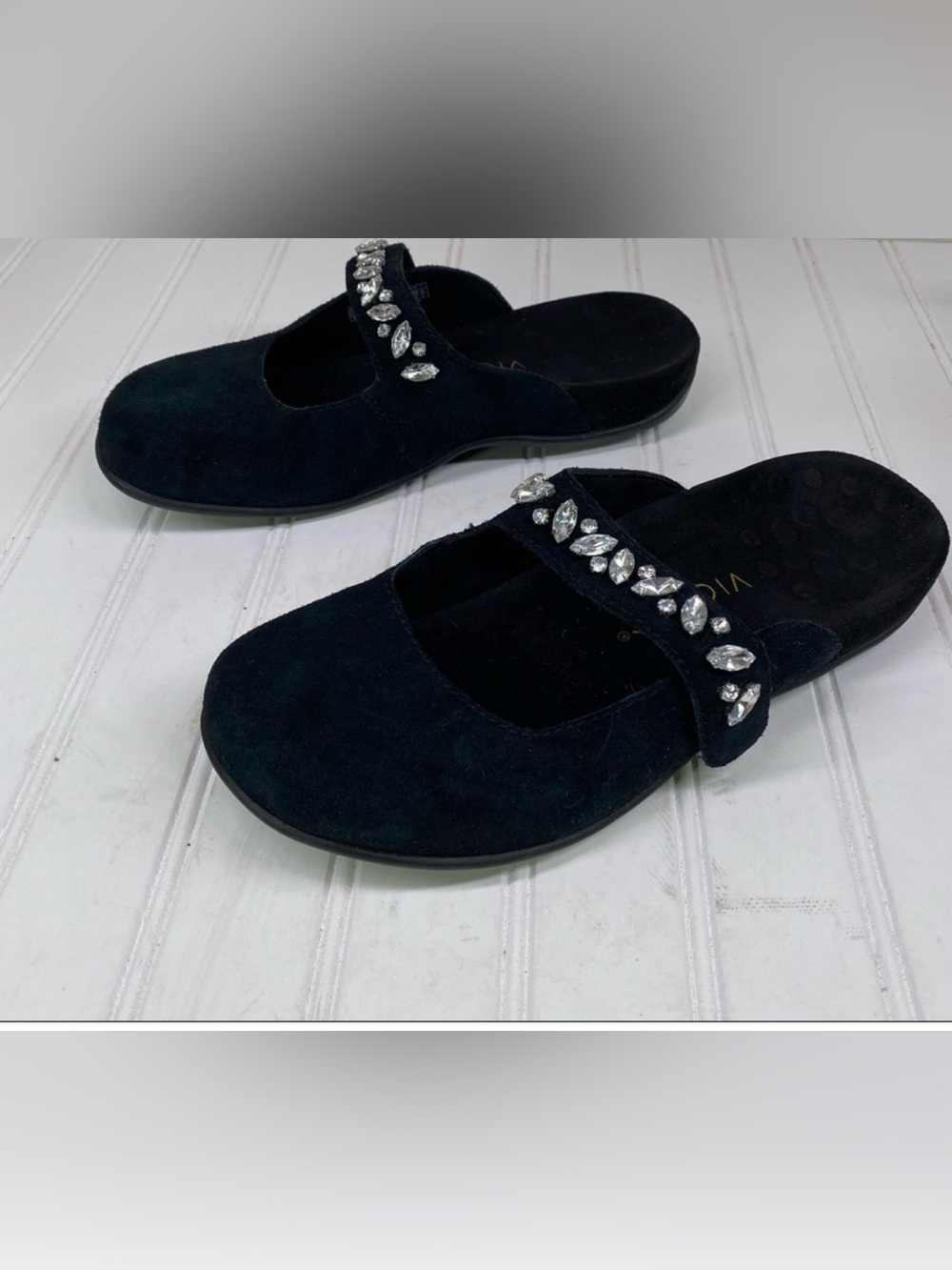 VIONIC Orthaheel Rest JENELLE Black Suede Embellished Slip On Mules Sz 5